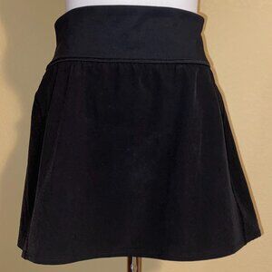 Spanx "Get Moving" SKORT Ladies - black size Medium style RN112121